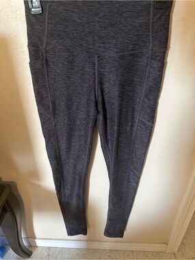 Grey Victoria’s Secret size 4 leggings